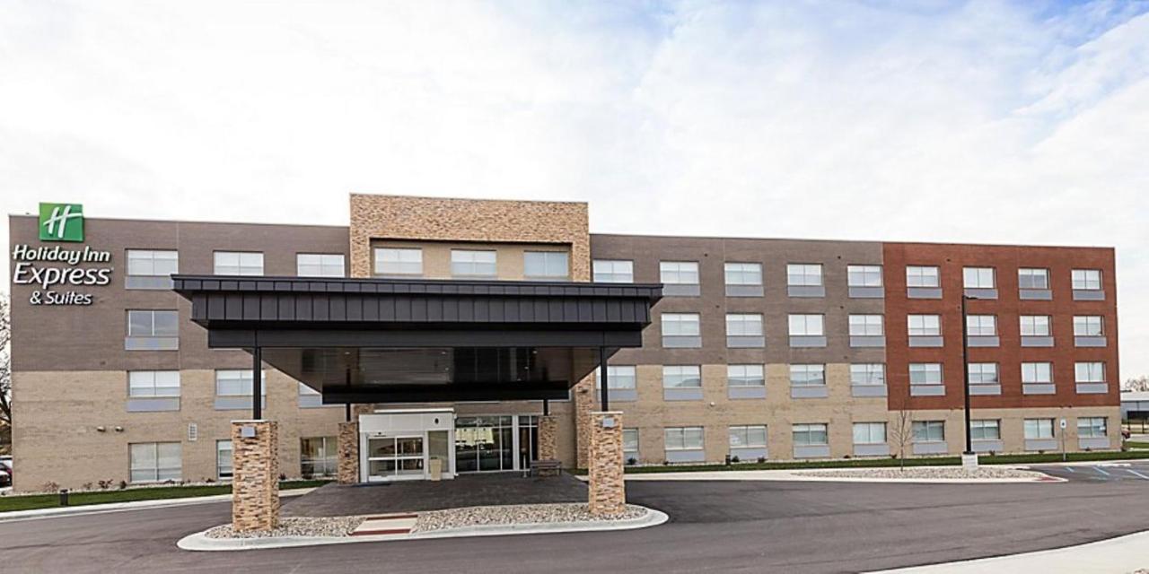 Holiday Inn Express & Suites - Michigan City By Ihg Exterior photo